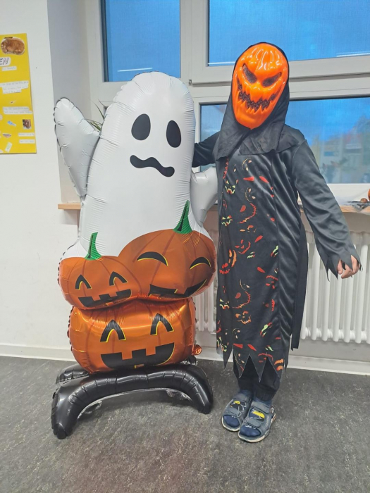 halloween.jpg halloween.jpg